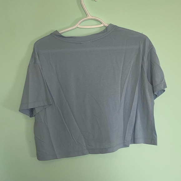 Bundle 4 for $20 Nike Blue Crop - Picture 3 of 3